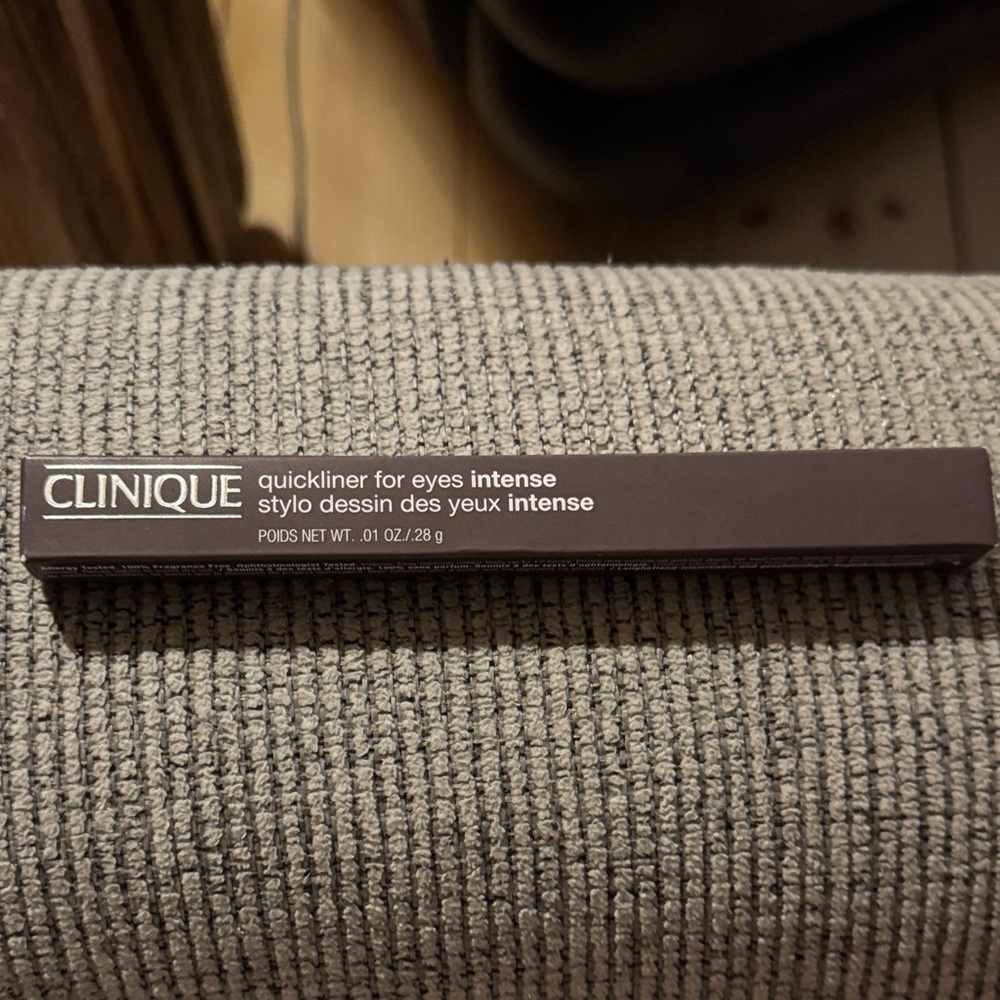 Clinique Quickliner for Eyes Intense in Intense Charcoal